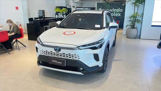 TOYOTA COROLLA CROSS 1.8 VVT-I HYBRID FLEX XRX CVT